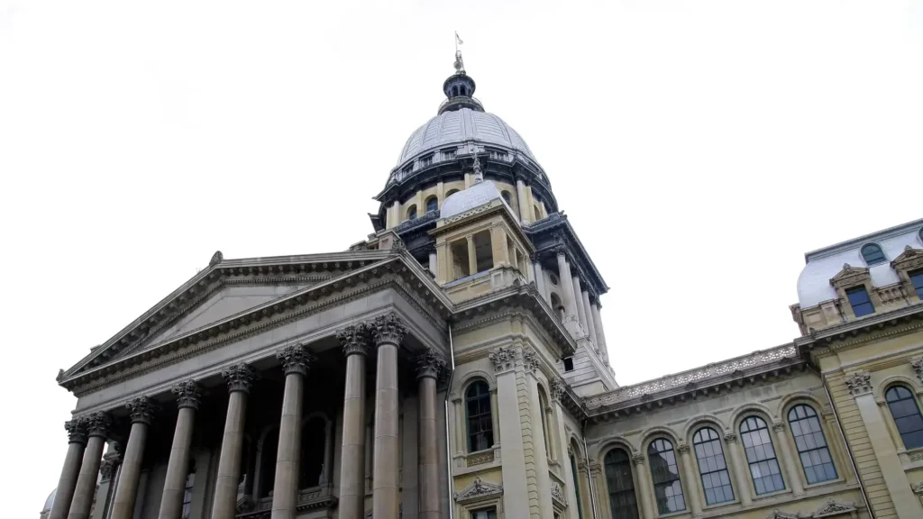 Pemerintah Illinois Sepakat Tunda Pajak Kripto 0,2% Selama Enam Bulan